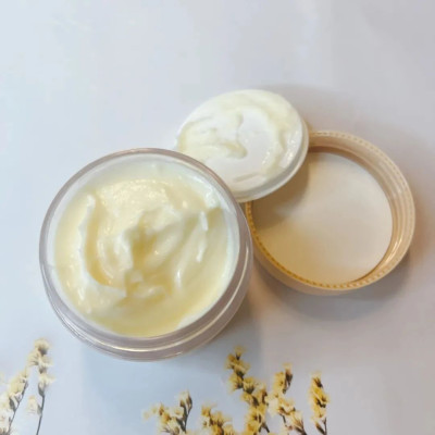 上海华山花2年研制的身体霜，有点厉害