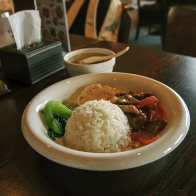 3亿「单身狗」该去哪吃饭？