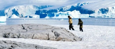 国庆热问丨去非洲看动物大迁徙、去南极和企鹅握手……年轻人旅行有多会玩？