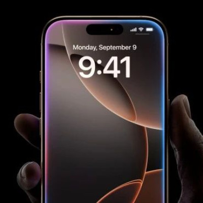 Apple Intelligence上线，海外网友却疯狂吐槽：GPT套壳太明显