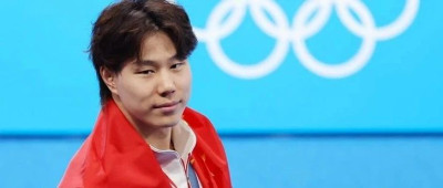 被指出轨、嫖娼？覃海洋工作室回应