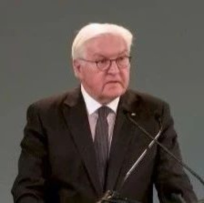 德国道歉：“请求你们原谅”