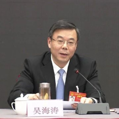 吴海涛，任襄阳市委书记