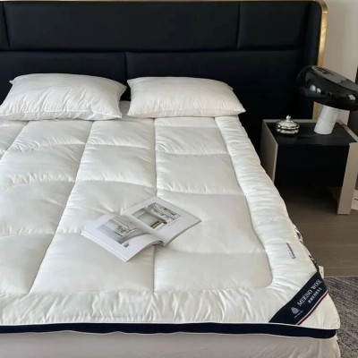 七星酒店澳洲羊毛床褥，又柔软又暖和