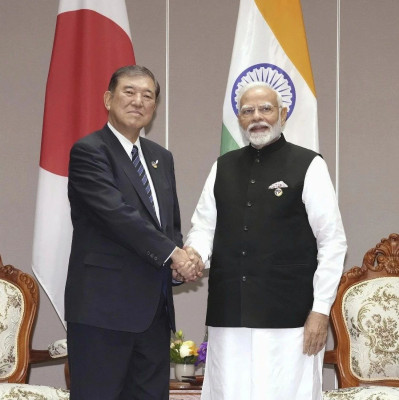 日韩印，你追我赶