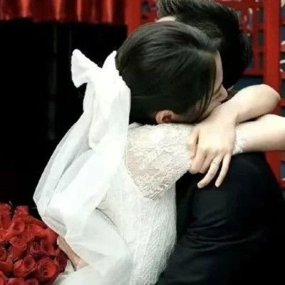 作家笔下的爱情，哪句最打动你？