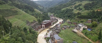 “天下第一长发村”，头发竟然比人长？