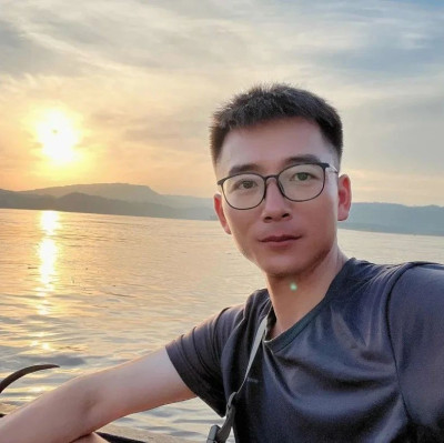 小伙漂流长江历时118天，途中死里逃生