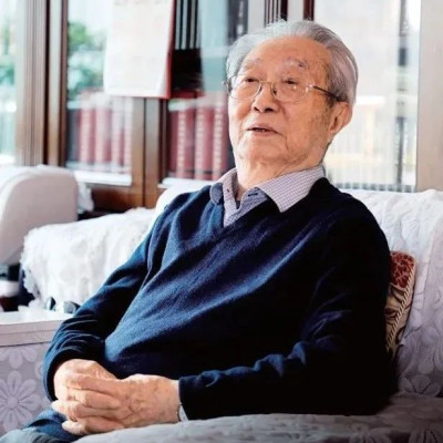 绝不躺在功劳簿上！“人民教育家”张晋藩人民日报撰文