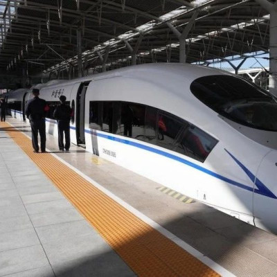 恰逢国庆，这条高铁开通运营！