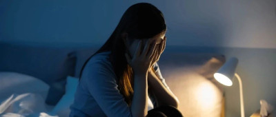 女子酒局喝醉后被老板性侵，维权反被公司开除