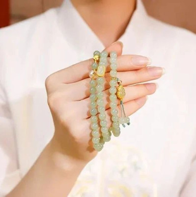 岁末冰底和田玉老料专场，观之如冰，温润有方...