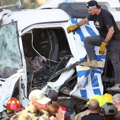 以色列突发！数十人受伤，司机被打死