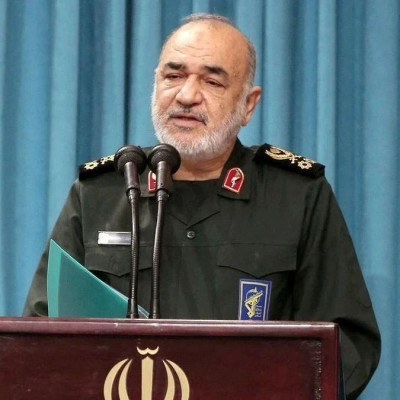 伊朗高官欢呼“伟大胜利”