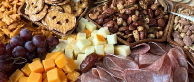 爱吃这4类食物的人更容易得糖尿病，比吃甜食还危险；久坐伤身，但站立式办公桌同样有害健康｜本周论文推荐