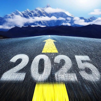 创刊25周年，致敬出发者