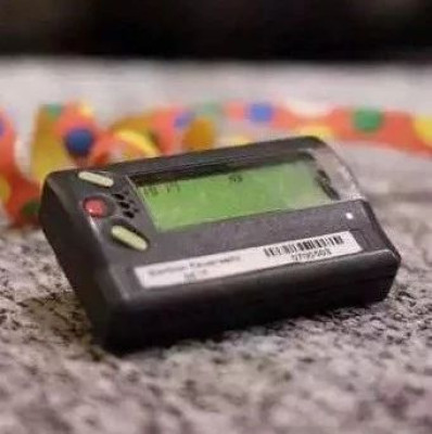 2024 年，谁还在用 BP 机？