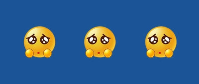 “这是我第一次织围巾，希望不要嫌弃啊……”