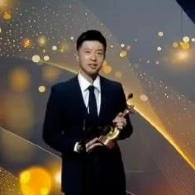 马龙获国际奥协杰出运动生涯奖，全英文发表感言