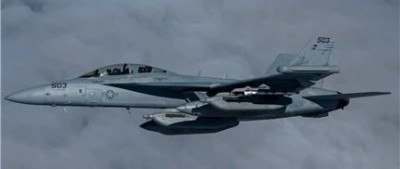 突发！美军战机坠毁