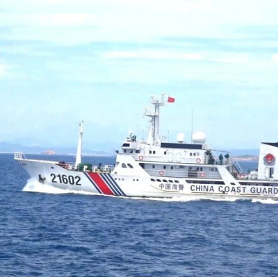 30海里走了8小时！海警舰艇出海遇大风浪，倾斜超30度最终化险为夷