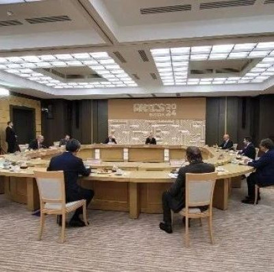 普京表态：沙特来办，相当合适