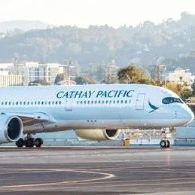 凌晨突发！香港飞纽约航班紧急降落东京机场