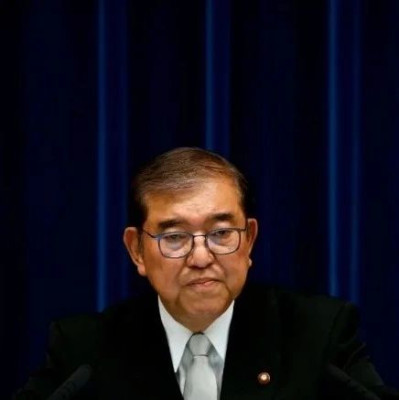 日专家：日本应停止对美“朝贡外交”