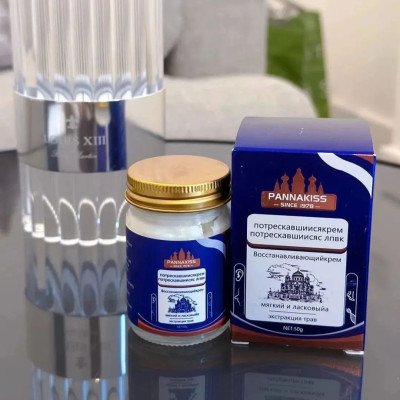 进口干裂防冻膏，一抹滋润，手脚嫩到不行