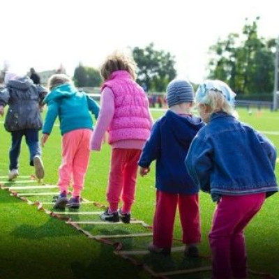 2万块催高10厘米，中产开始给孩子卷身高