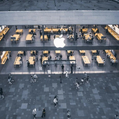 苹果降价，中国网友：不买还能降800