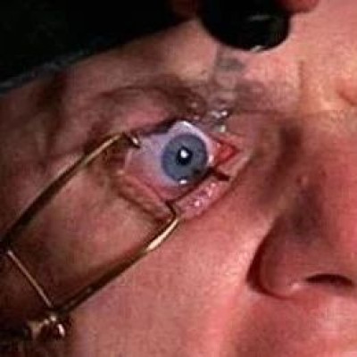 求求你，别再往眼球上滴眼药水了！