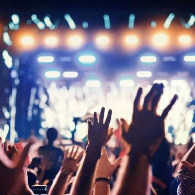 苏州出台重奖，吸引知名歌手来开演唱会