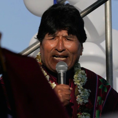 现场！玻利维亚前总统遭枪击