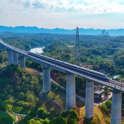 又一条高铁，今日开通运营！