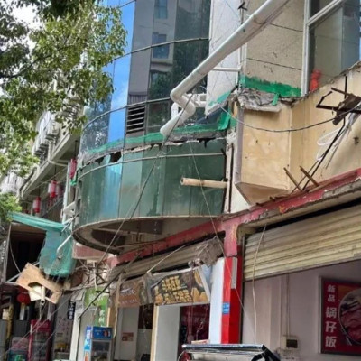 “检查走过场”，广告牌坠落致3死调查报告公布