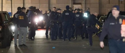 纽约一夜总会外发生大规模枪击事件，多人受伤