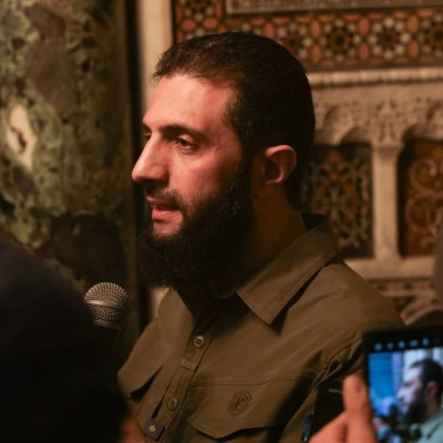 朱拉尼承诺：解散所有武装派别