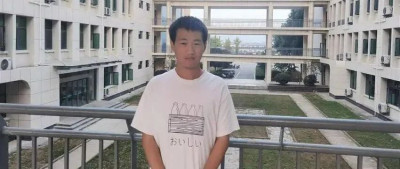 想五天爬完五岳的大学生，下了华山退掉12张火车票！