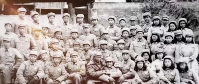 94岁志愿军老摄影师：“我们还能见个面吗？”