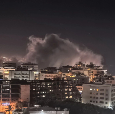 黎巴嫩机场附近遭袭，一客机被迫改道降落