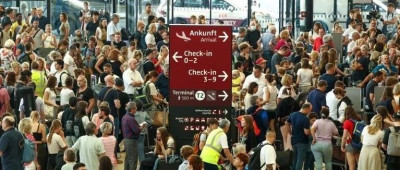 “我们太虚伪了”：嘴上说坐飞机对气候有害，但仍选择飞机出行