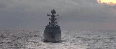 东部战区位台岛北部、南部同步组织要港封控等科目演练