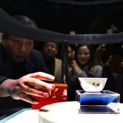 明朝的杯子，为何能封神？