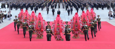 以国之名，缅怀英烈！