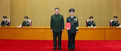 中央军委举行晋升上将军衔仪式  习近平颁发命令状并向晋衔的军官表示祝贺