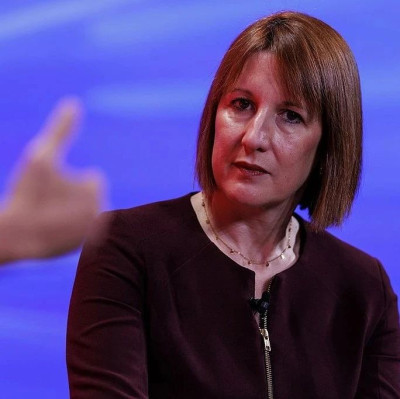 对华关系，英财相居然对美国