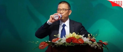 钟睒睒回应一切：喊话张一鸣，关于儿子国籍，谈纯净水......