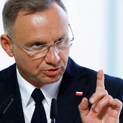 波兰总统成被告