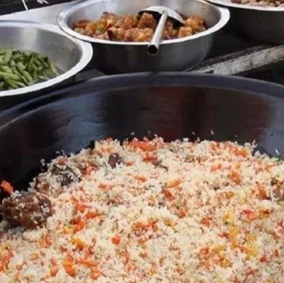 新疆人说的随便吃一点，让我破大防